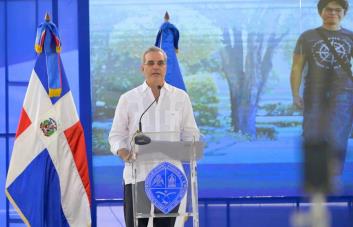 Inauguran la UASD Monte Plata en centro que funcionaba como liceo