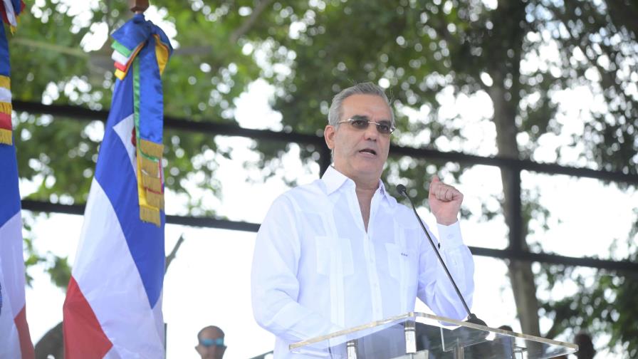 Presidente Abinader suspende actividades políticas para este fin de semana
