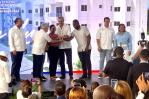 Gobierno entrega otros 200 apartamentos del plan Mi Vivienda en San Luis en SDE