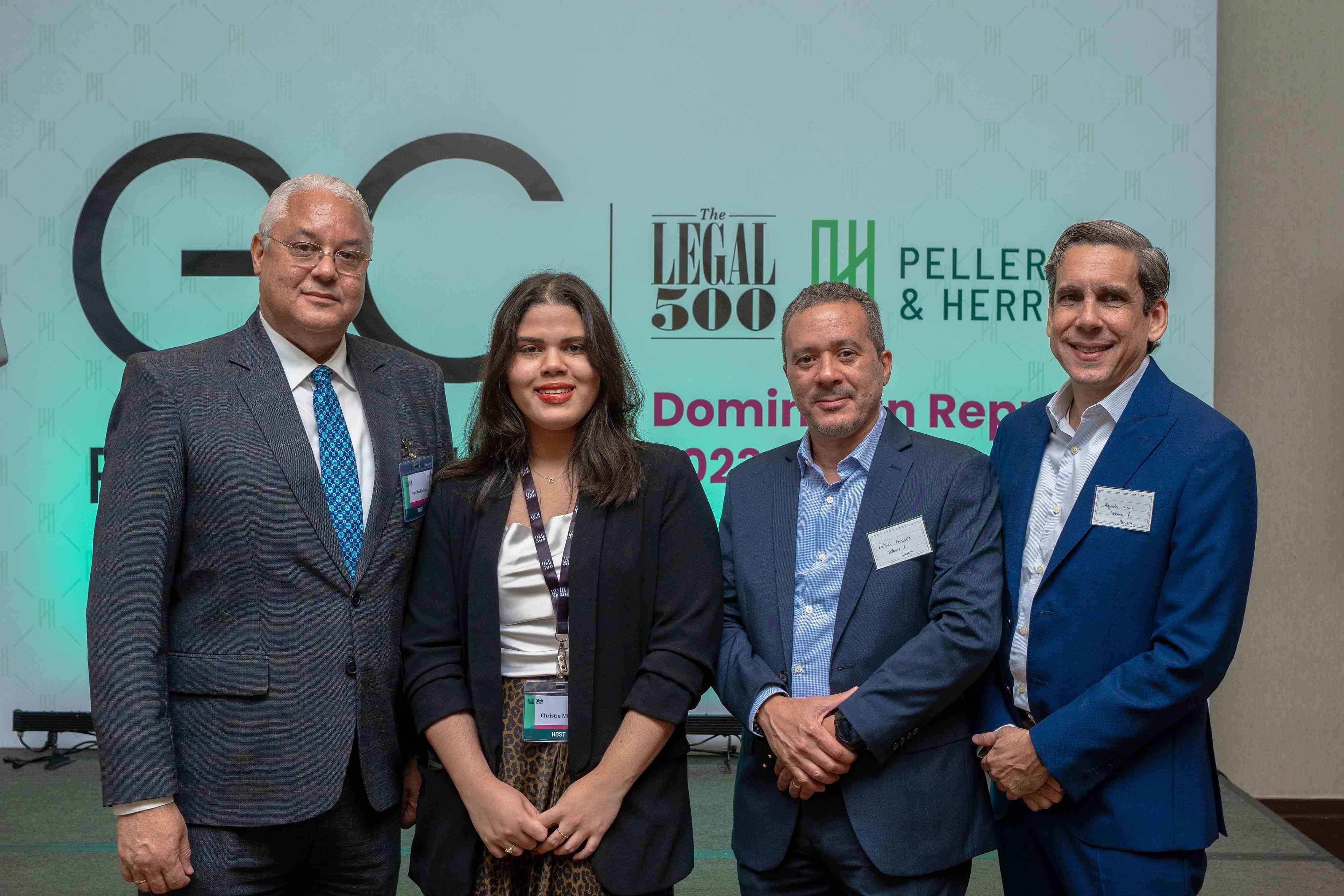 Ramón Luciano, Christie Minaya, Alejandro Flavia y Rafael Gonzalez.