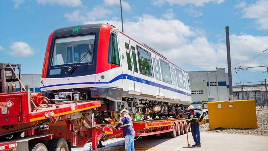 Llegan nuevos vagones para ampliar el servicio del Metro de Santo Domingo