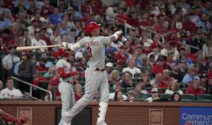 Castellanos pega jonrón de 3 carreras; Filis superan a Cardenales