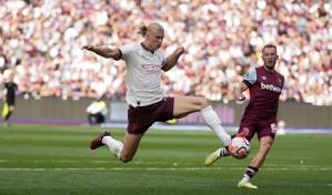 Manchester City remonta para vencer al West Ham y mantiene su paso perfecto en la Liga Premier