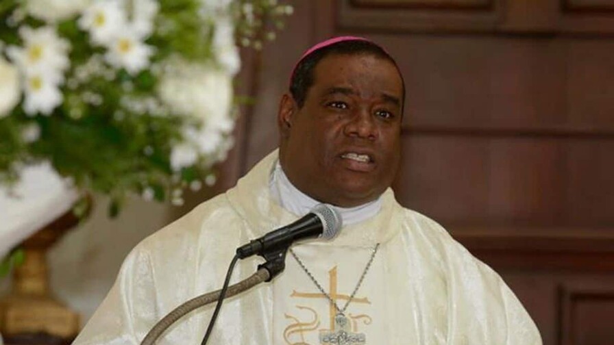 Castro Marte llama a conversi&oacute;n y denuncia "pecado social" al iniciar la Cuaresma