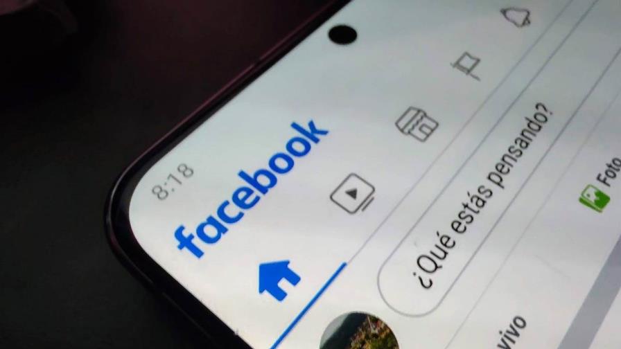 Los esfuerzos de Facebook por eliminar contenido antivacunas no funcionaron, según estudio