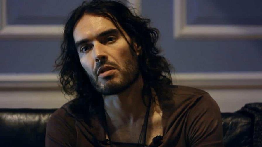 Russell Brand niega en un vídeo unas supuestas acusaciones criminales contra él