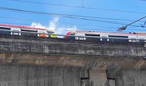 Personal del Metro se encuentran evaluando trenes que colisionaron