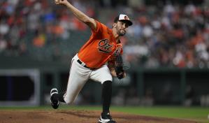 Henderson y Rodríguez ayudan a que Orioles venzan a Rays y se coloquen 1 juego arriba