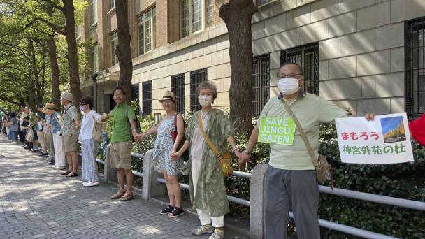 Marchan en Tokio a favor de modificar plan de urbanización