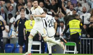 El Real Madrid remonta ante la Real Sociedad y sigue perfecto en LaLiga