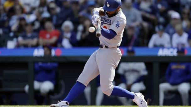Amed Rosario pega tres hits y los Dodgers arrollan a Marineros