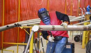 Índice de Actividad Manufacturera bajó a 47.5 en julio
