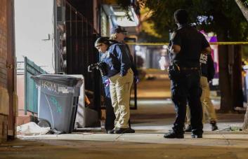 Hombre de 80 años muere tras recibir un disparo en la cabeza en El Bronx