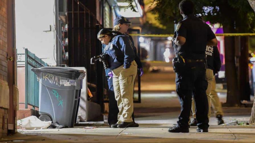 Hombre de 80 años muere tras recibir un disparo en la cabeza en El Bronx