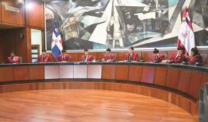 Cinco jueces del Tribunal Constitucional dejan sus funciones en diciembre