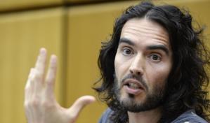 Russell Brand, ovacionado en su primer espectáculo tras ser acusado de agresiones sexuales