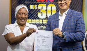 Ama de casa gana RD$15 millones en la Loto
