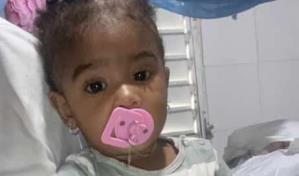 Muere ahogada niña de un año y dos meses al caer en cubeta con agua en Santiago