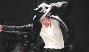 Subastan en París del sombrero de Michael Jackson y este fue el monto