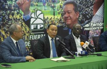 Fuerza del Pueblo depositará padrón electoral después de acto en la Plaza de la Bandera Fuerza del Pueblo depositará padrón electoral después de acto en la Plaza de la Bandera