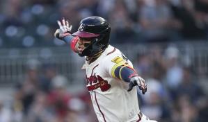 Acuña se acerca a club 40-60; Bravos doblegan a Filis