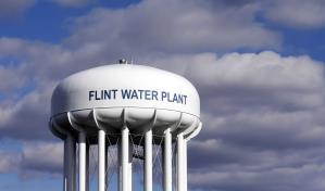 Corte Suprema de Michigan desestima cargos penales por escándalo del agua en Flint