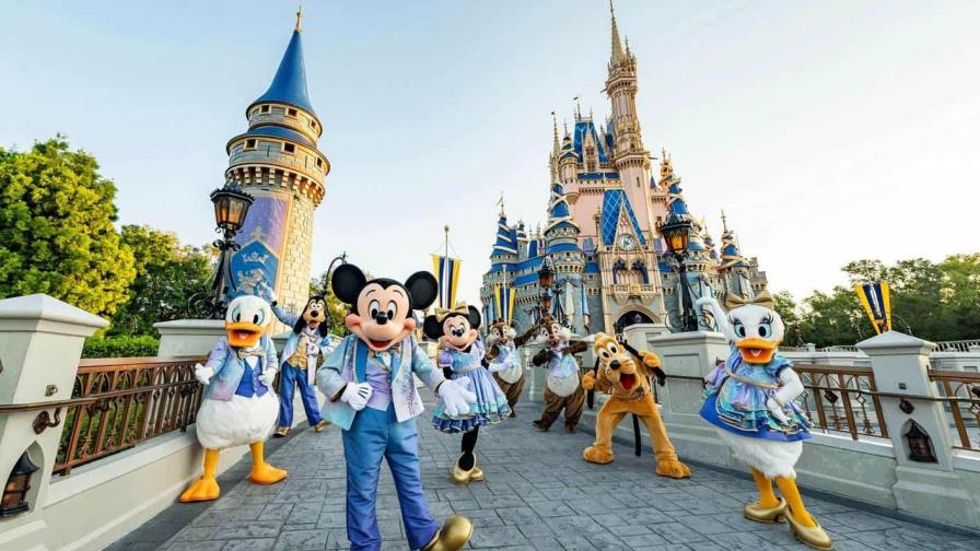 Disney planea invertir 60,000 millones de dólares para expansión de sus parques y cruceros