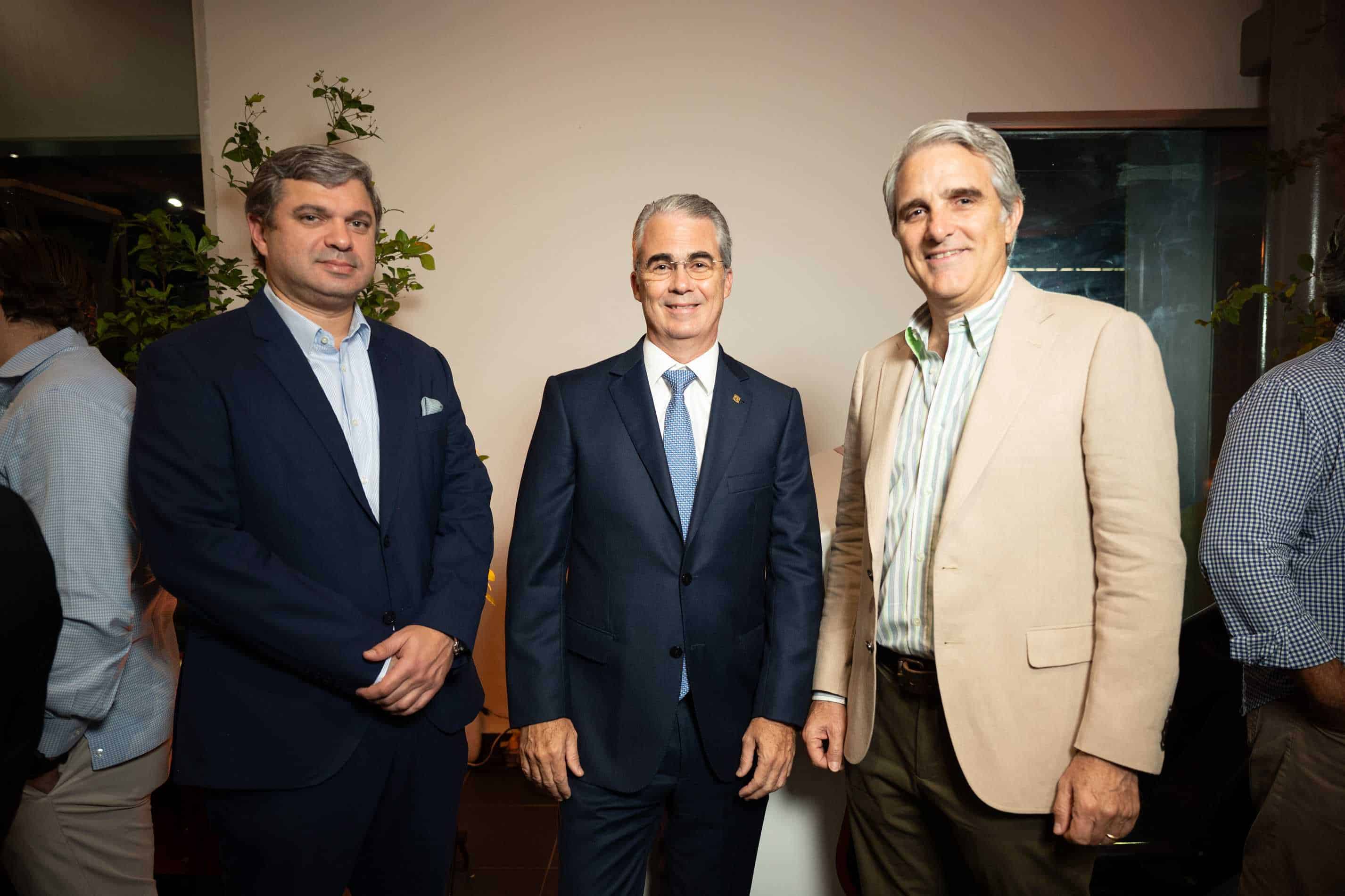 Luis Rojas, René Grullón y Mario Cabrera.