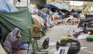 Demandan a la capital de California por el aumento de personas que viven en la calle