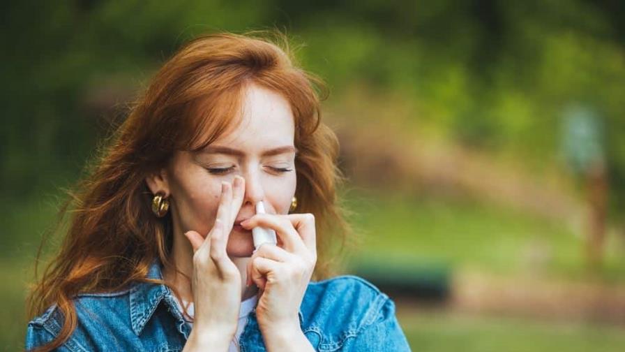 FDA dice que rocío nasal antialérgico requiere de mayores estudios