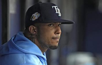 Los Rays excluyen a Wander Franco de sus planes de playoffs