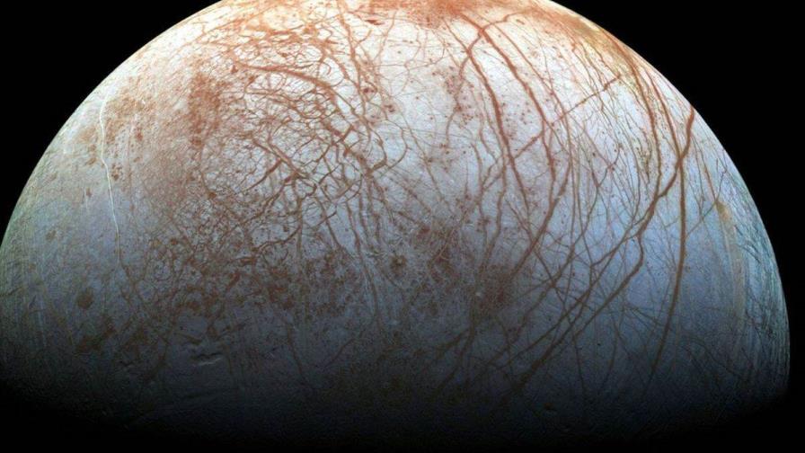 Dióxido de carbono hallado en una luna de Júpiter proviene de un océano interior
