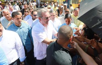 El presidente Luis Abinader reactivará este fin de semana sus actividades políticas El presidente Luis Abinader reactivará este fin de semana sus actividades políticas