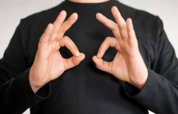 Lengua de señas: ¿por qué deberías aprenderla?