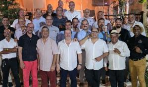 Celebran cata por lanzamiento del cigarro La Aurora 120 aniversario