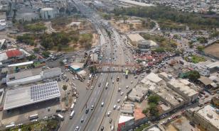 Emiten orden de desalojo contra 14 locales comerciales en el kilómetro 9 de la autopista Duarte