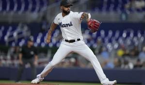 Sandy Alcantara fuera el resto de la temporada por los Marlins