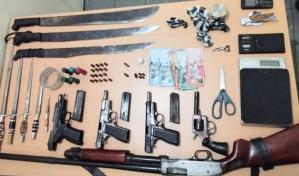 Policía Nacional apresa seis personas y ocupa cinco armas de fuego ilegales en Neyba