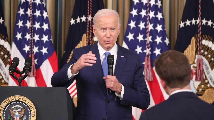 Joe Biden enfrenta dificultades en política exterior al hacer valer su experiencia