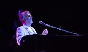 Fito Páez celebró 30 años de éxitos, buena música y amor después del amor