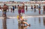 Brasil llega a la primavera en traje de baño por una ola de calor