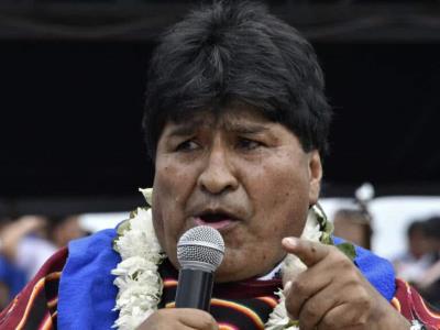 Evo Morales anuncia su candidatura presidencial "obligado"