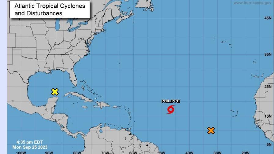 La tormenta tropical Philippe se debilita al noreste del Caribe
