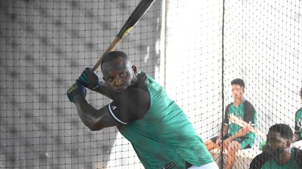 Sanó: “Me quedaré con Estrellas todo el año aunque firme”