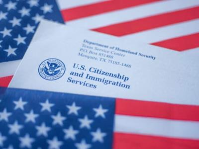 Actualización USCIS: Vacuna COVID-19 y requisitos de inmigración
