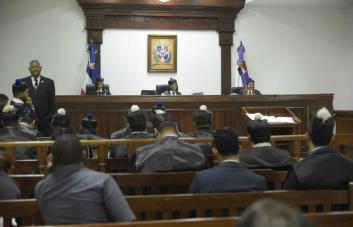 Jueza ordena retirar brazalete electrónico a exministro Freddy Hidalgo y le ratifica arresto domiciliario