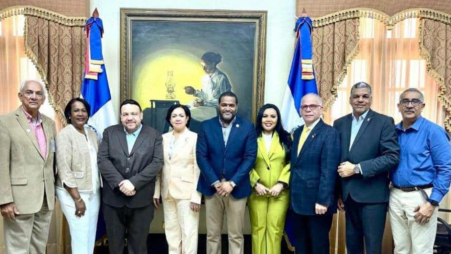 Delegación dominicana presentará crisis haitiana ante el Parlacen