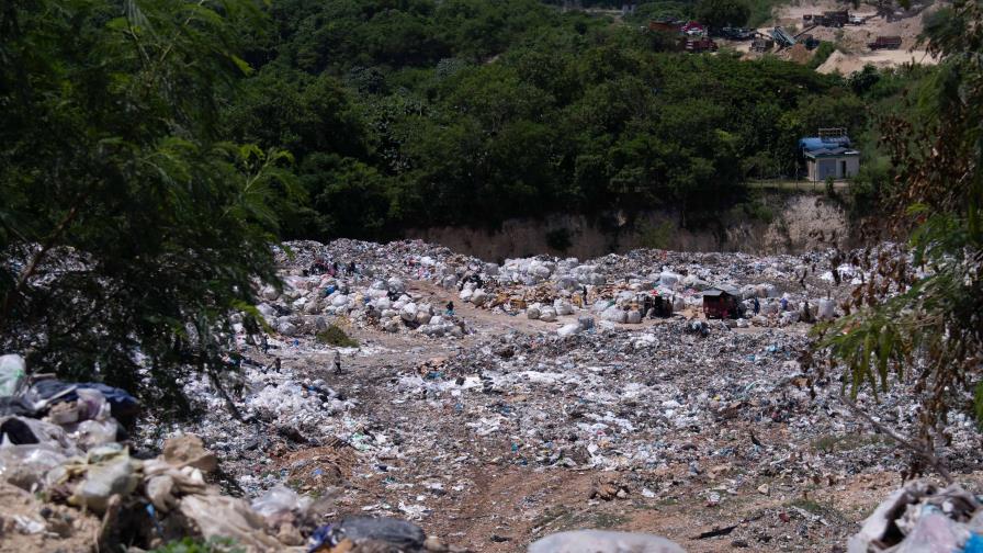 El vertedero de Haina pasa del caos al tratamiento especial de residuos sólidos