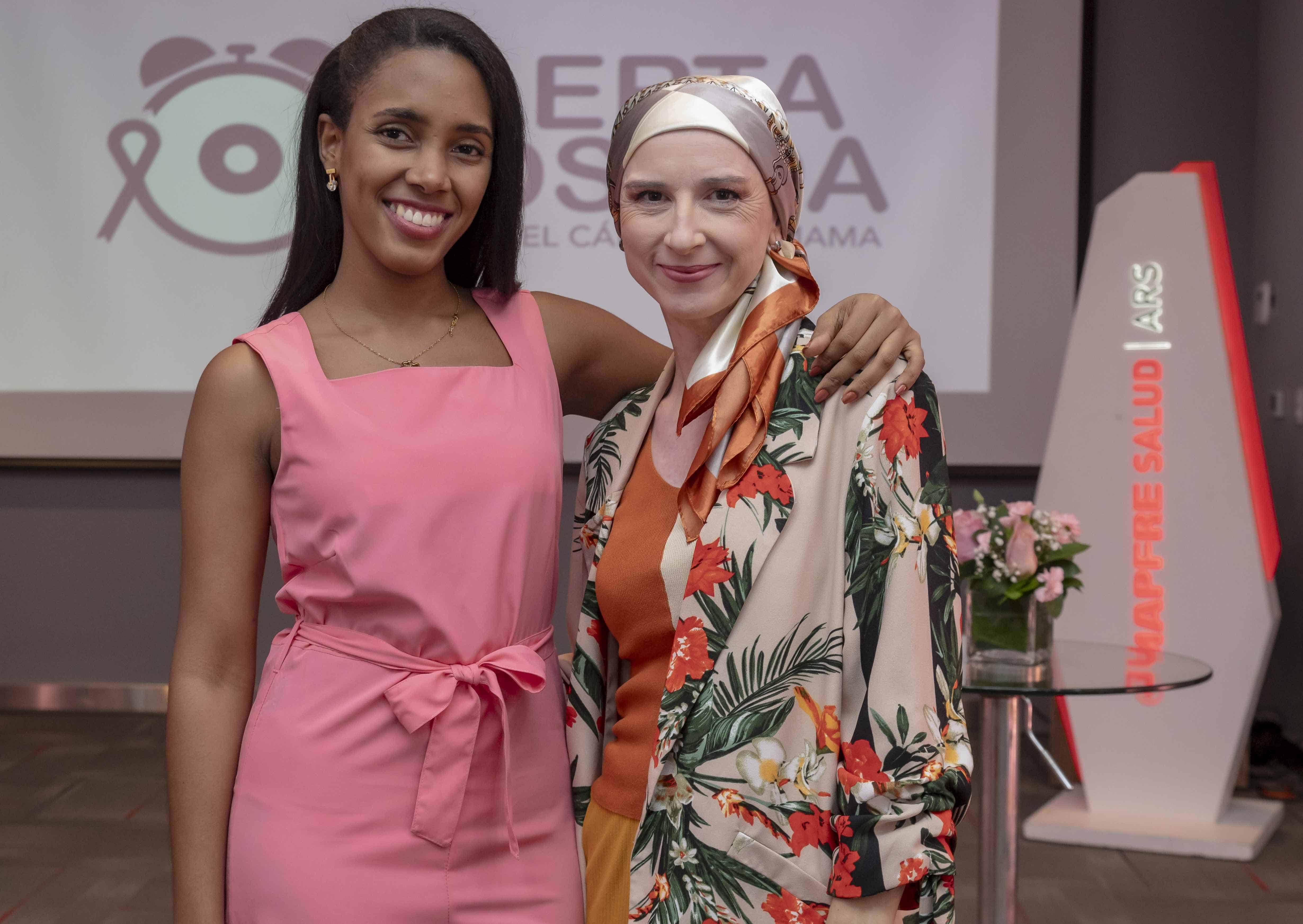 Elvira Ramírez y Milena Espino.