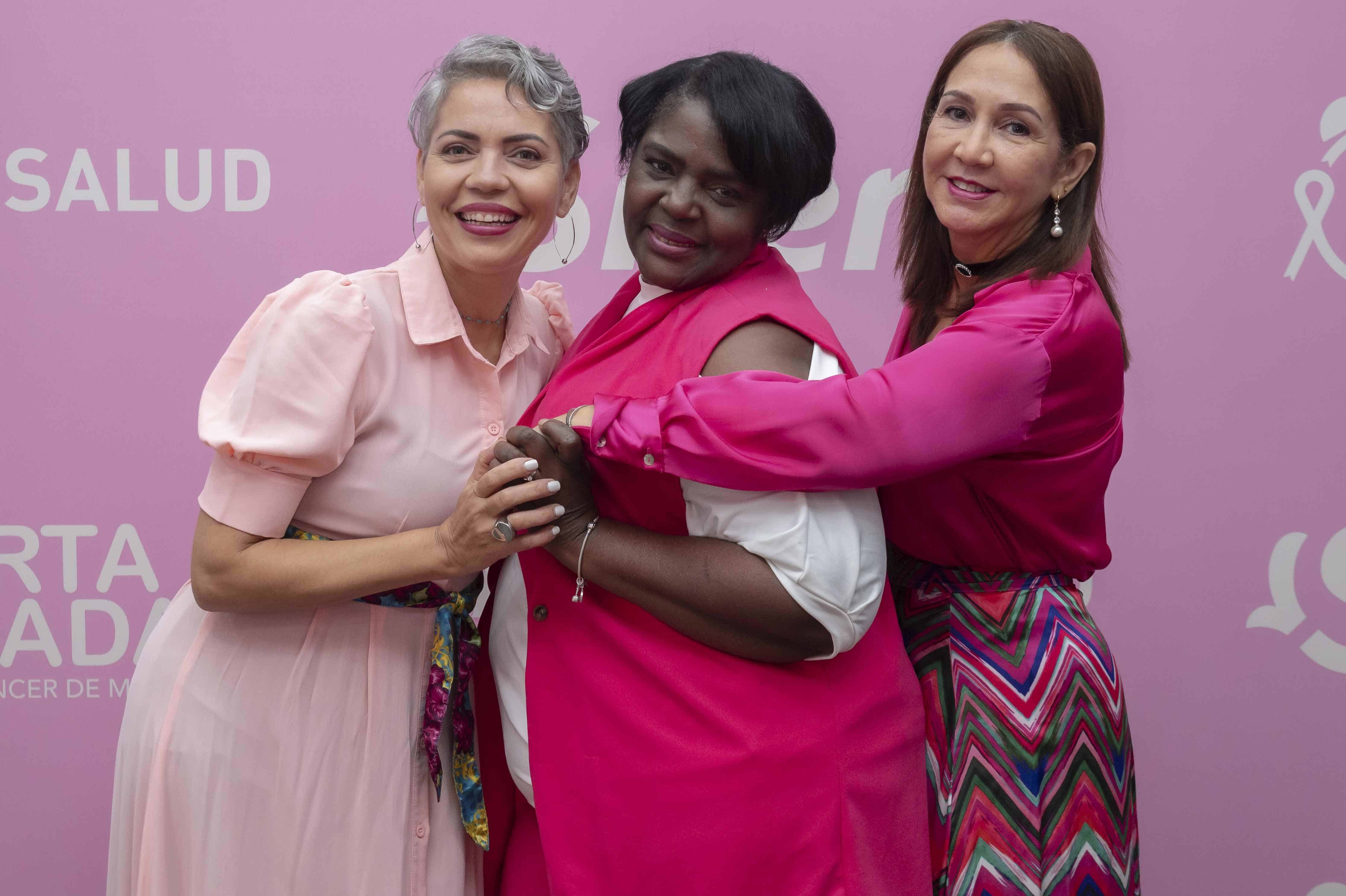 Mildred Tejeda, Yanet Wilson y Sonia Rodríguez.